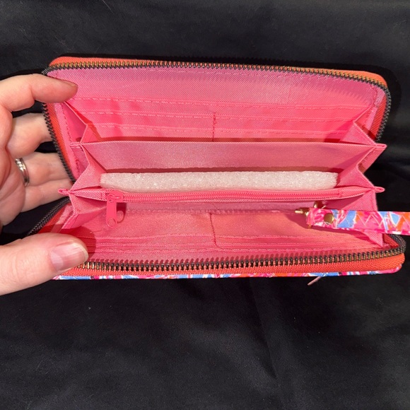 NWT Simply Southern wallet Pink 🦩 - Picture 3 of 3